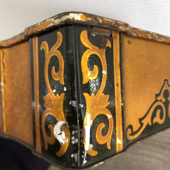 Vtg King Edward VIII Cremona Toffee Tin - Picture 14 of 15